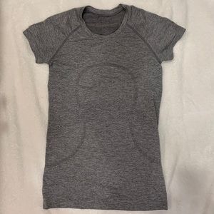 grey lululemon swiftly tech